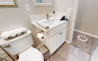 Modern Oasis for Families & Business, Pets OK, EV - Orange - 5