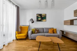 Wola Apartment - Parking and Balcony - by Rentujemy - Varsavia - 2