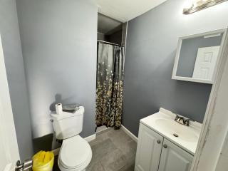 NICE 2-Bedroom Apartment in DC - 7