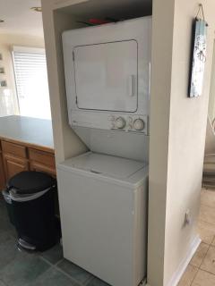 Brant Beach Ocean Front Duplex Second Floor Pet Friendly Wifi Beach Badges 4 Deck Wd Three Bedrooms And 15 Baths Sleeps 10 Off - 1