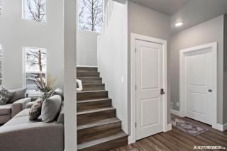 Ruby House Beautiful- Peaceful-4BR Sleeps 12 - Anchorage - 3