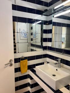 Sardine Sanctuary - The sand suite - Ferrel - 1