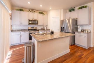 Newly Built 4BR Spacious Retreat in Peyton - Peyton - 7