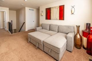 Newly Built 4BR Spacious Retreat in Peyton - Peyton - 2