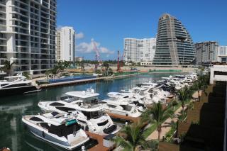 Exclusive Water Front Villa - Cancún - 1