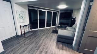 Tranquil Oasis 2 bedroom Suite with Pool View - Victoria - 2