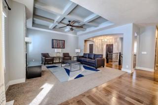 Luxury Retreat- Modern 5BR Ranch in Bennington - 2