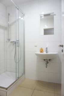 11 Monteursapartments zur Alleinnutzung - Klingenberg am Main - 3