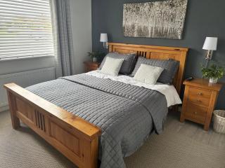 Donard Court Retreat - Bangor - 4