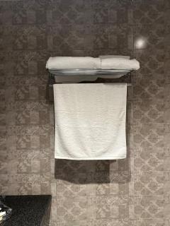 NEW 1 Bed Studio heart of Lahore l Kalma Chowk l Indigo Boutique Apartments - Lahore - 4