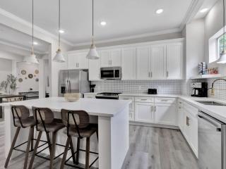 Modern Luxury Minutes from Downtown Dallas - 7
