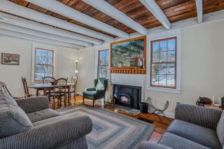 Historic Charm Located On the River - Rustic Chic - Woodstock - 0