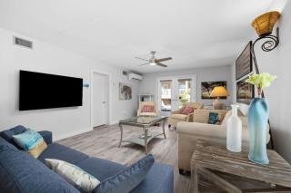 Beach Paradise Getaway in South Padre Island - South Padre Island - 5