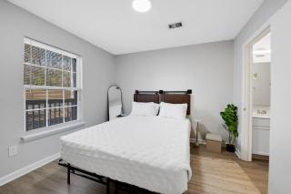 Cb 965-104 Modern Fayetteville Charm - Fort Bragg - 1