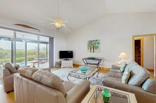 Waterfront Oasis - Englewood - 8