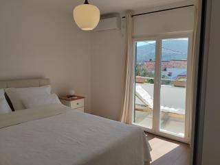 Apartment NINA - Vinišće - 1