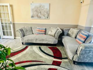 Entire 3bedroom Home in Essex - Basildon - 4
