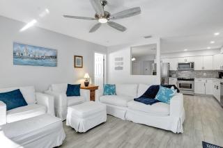 Bungalow Close to Naples Beaches - Naples - 0