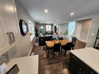 The Blue Door Oasis - Spacious with Open Concept - Indianapolis - 5