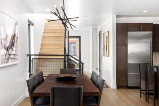 The Champagne Chalet - Luxurious Family Mountain Escape - 1