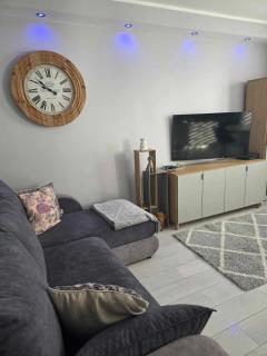 Bee Happy Apartament Wrzesnia - Września - 0