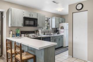 The Cove 8-4 By SDC, Big Deck, Pool, Hot Tub, Lake View, No Stairs - Branson - 8