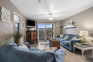 The Cove 8-4 By SDC, Big Deck, Pool, Hot Tub, Lake View, No Stairs - Branson - 6