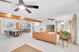 Woodlands Hideaway- Hot Tub Grill & Games - 7