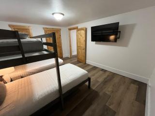 Spacious Modern Home with Game Room - 6