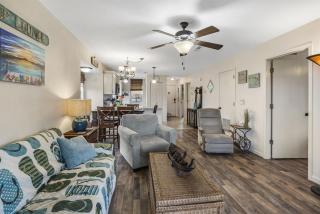 The Cove 9-4 By SDC, Big Deck, Pool, Hot Tub, Lake View, No Stairs - Branson - 2