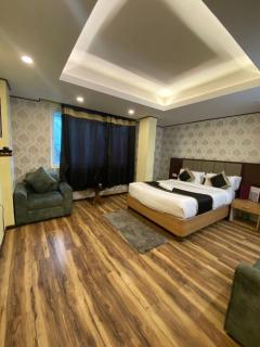 Hotel Premium Oliver - Near Prem Mandir- Fully AC with Inhouse Parking - Vrindāvan - 1
