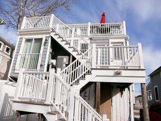 Nicely Remodeled Top Floor Unit On The Bayside In Ship Bottom, Large 1 Bedroom With Amenities That Include 3 A,c, Units,, - 8