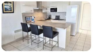 ' Les pieds dans L'Eau ' - 6