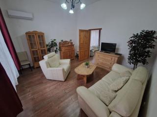 Fókusz Apartman Pécs - Pécs - 0