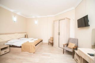 Batumi Apartment Chic City Getaway - by Wehost - Batumi - 0