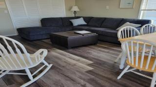 Ocean Block, Duplex, Brant Beach, Beach Badges, Beach Equipment, Deck, Wifi,ocean Side Home In Brant Beach No Pets No Groups - Brant Beach - 7