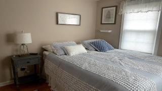 Beach Haven, Oceanside, Beach Badges, Outside Shower, Wifi,Spend A Week In The Queen City On One Of Its Premiere Streets, The Location Of This Duplex, - Beach Haven - 6