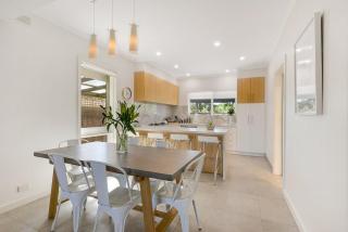 Sandpiper - Steps to Beach - BBQ - Courtyard - Port Adelaide - 6