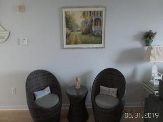 Ocean Front, Pool, Beach Badges, Wifi, Washer Dryer, Ocean Front 3Rd Floor Split Level Condo, Ocean Views, Private Beach Access, Pool Located In, - Ship Bottom - 7