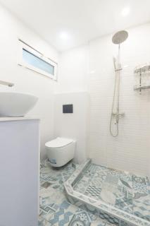 The Heart of Tbilisi Hideaway - Tbilisi - 3