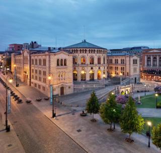 Cozy Modern Apartment in Centre - 3