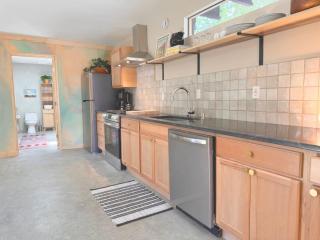 Dreamy, Airy 2bd - Senja Suite - Santa Fe - 5