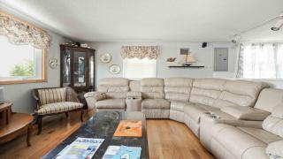 Wi-Fi, Yes To Pets, Patio, Private Yard, Beach Chairs,balcony, Beach Badges, Outside Shower, Decks,,large 5 Bedroom 2 Bath Bayside Cape, - 6