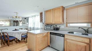 Wifi Yes To Pets Patio Private Yard Beach Chairsbalcony Beach Badges Outside Shower Deckslarge 5 Bedroom 2 Bath Bayside Cape - Ship Bottom - 4