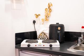 Studio flat in Thornton Heath - Thornton Heath - 1