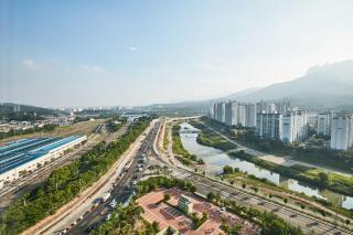 Island Castle Hotel & Waterpark - Uijeongbu - 9