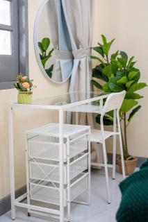 Beachfront 4-BR House in Patong - 8