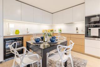 Soho 2 Bed Penthouse Modern Apartment - 5
