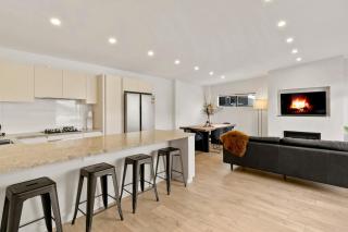 Stunning & modern home with fantastic lake views - Queenstown - 8