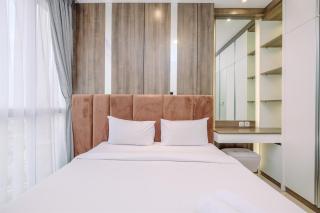 Stunning and Cozy 1BR Apartment at Ciputra World 2 By Travelio - 4